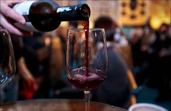 Бокал красного вина приравнивается к часу фитнеса — Wine and Spirits